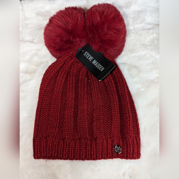 Steve Madden Double Pom Beanie - Picture 1 of 1